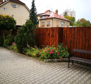 Zakázková výroba plotů a bran