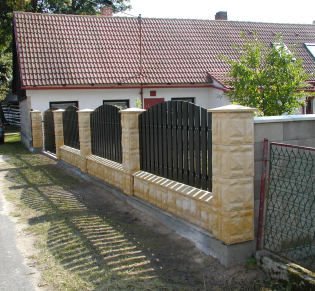 Zakázková výroba plotů a bran